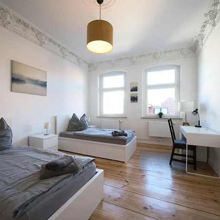 Apartment Silver - 4 Einzelbetten Vollausstattung Modern Neu Saniert Zentral Furstenwalde