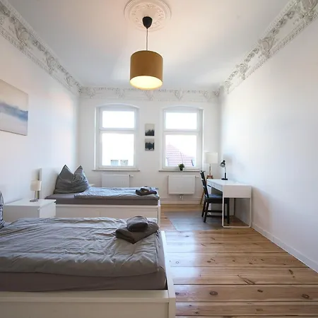 Apartment Silver - 4 Einzelbetten Vollausstattung Modern Neu Saniert Zentral Furstenwalde