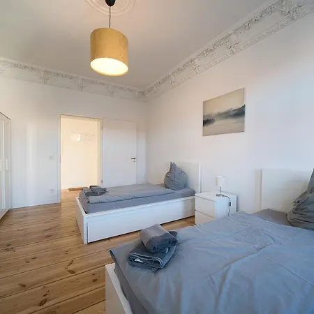 Apartment Silver - 4 Einzelbetten Vollausstattung Modern Neu Saniert Zentral *